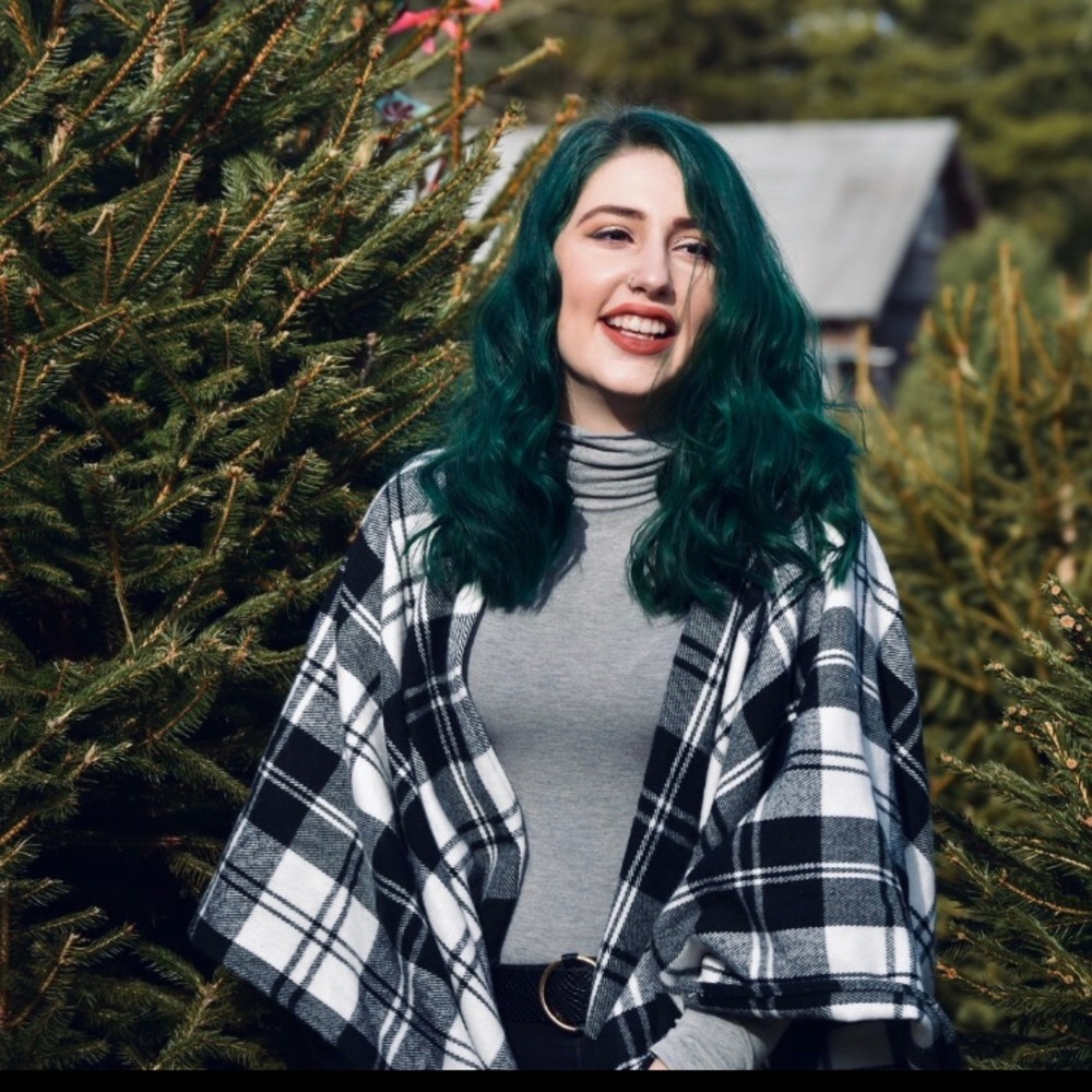 Meet your Posher, Amanda